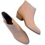 Garnet Hill Like New Leather Adelle Ankle Boots Size 8.5 Photo 2