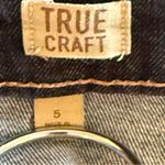True Craft 🏷️  Juniors Dark Denim Stretch Mini Skirt 5 EUC Button-Front Photo 4