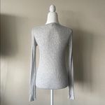 Vince  Ribbed V-Neck Knit Long Sleeve Top Gray | Cashmere Blend | Size S Photo 3