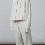 Elwood Core Zip Hoodie White Size L Photo 3