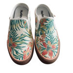 Hurley  women's hawaiian garden slip on shoe size 6, nwt Photo 0