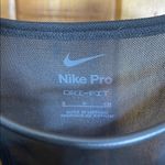 Nike  pro training sleeveless top tank top workout fitness Women's size small Photo 4