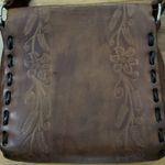 Source Unknown Vintage Leather Floral Tooled Shoulder Bag Saddle Bag 9x9.5 in Photo 6