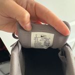 Nike Women’s  Gray Pegasus Athletic Shoes Size: 8 Photo 7