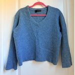 360 Cashmere Sweater Medium Cozy Warm Soft V Neck Cropped Preppy Photo 0