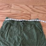 J.Crew  Olive Green Women's Linen Cargo Shorts Photo 2