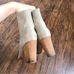 L.L.Bean Signature • Leather Ankle Boots heeled tan beige bootie zip cap toe Photo 6