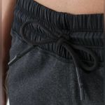 Lululemon 2013  Blissed Out Short Black Size 6 Rare 2013 Retired Excellent Photo 4