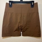 Aurola Scrunch Shorts Brown Photo 2