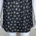Torrid  Square Neck Tulip Sleeve Black and White Ditzy Floral Print Photo 2