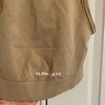 Alphalete  STRATUS CROP TANK linen color size S Photo 4