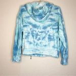 Young Fabulous and Broke Piper Blue Tie Dye Funnel Neck Hoodie Sweatshirt Size S Photo 3