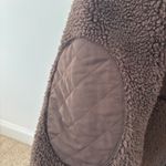 Alo Yoga Sherpa Edge Shacket in espresso Photo 7