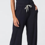 Vuori  Pose Jumpsuit. Size Small. New With Tags. Photo 0