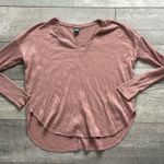 Wild Fable Dusty Pink Long-Sleeve V-Neck Thermal Style Top Size XS. Photo 1