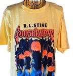 R.L. Stine Goosebumps Pumpkin Head Trick or Treaters T Photo 2