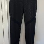 Old Navy Black Patterned Leggings Photo 0