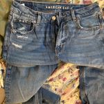 American Eagle  Strigid Mom Jeans Photo 3