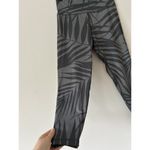 Aerie Chill Play Move Leggings Tropical Leaf Print Size Large Athleisure Comfort Photo 4