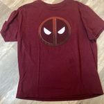 Disney Deadpool T-shirt Photo 0