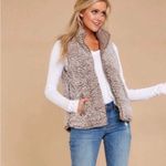 Simply Southern  gray and tan soft fuzzy Sherpa vest size small Photo 1