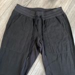 CAbi 3570 Marathon Utility Jogger Pants w/ Ribbed Accents | Charcoal | XS Photo 4