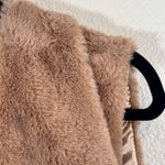 Philosophy  Tan Faux Fur Vest Jacket Womens XS Soft Cabincore Mob Wife Winter Photo 3