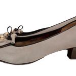 Salvatore Ferragamo  GRAY SHOES SZ 8.5 A2 Women's Gold Accent Black Trim Office Photo 5