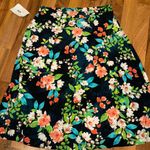 Kasper  women’s floral skirt midi size petite medium NWOT workwear‎ casual Photo 0
