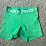 Nike Pro Green Shorts Photo 0