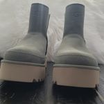 UGG  Australia Chelsea Platform Mini Boots Women's Size 10 Photo 1