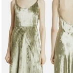 Vince Scoop Neck Velvet Midi Dress in Pistachio Size 14 Photo 4