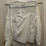White laced button up blouse with pearled buttons Photo 5