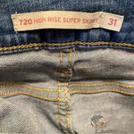 Levi's Levi’s Medium Wash Distressed 720 High Rise Super Skinny Jeans Size 31 Photo 7