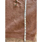 Listicle  V-Neck Waffle Sweater Size Small Pullover Fall Warm Buttons Photo 5