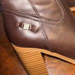 Gianni Bini Giani Bernini Brown Odettee Memory
Foam Block Heel Knee High Boots(Size 5M) Photo 11