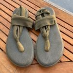 Sanuk  Yoga Mat Sandals Size 11 Photo 0
