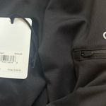 Alo Yoga NWT  Contour Jacket  Fitted Full Zip size M Black Gorgeous slim-fitting Photo 2