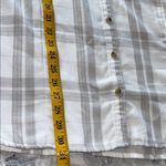 Jachs Girlfriend  White and Tan Plaid Button Down Shirt Photo 11