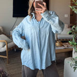 Aritzia  Linen Button-Up Photo 0