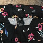 Torrid Women Size 12 Sateen Sunrise Garden Shorts Cuffed Black Floral Flat Front Photo 1