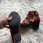 Crown Vintage Frankie Embroidered Floral Peep Toe Ankle Boots Black Size 6.5 Photo 3