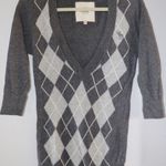 Abercrombie & Fitch Preppy Argyle Vneck sweater Photo 0
