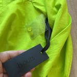 H:ours NWT Revolve  Nadia Crop Blouse Acid Lime Green Sz S Photo 8