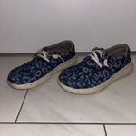 Ariat  Hilo Denim Leopard sold out size 6 Photo 4