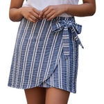 Lost + Wander  Blue White Striped Waves  Wrap‎ Mini Skirt With Bow EUC Size Small Photo 0