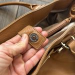 Michael Kors XL Hamilton Crossbody satchel Handbag tan pebble Leather chain Photo 7