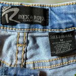 Rock and royal distressed jean shorts Blue Size M Photo 6