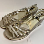 Reba  Sandal‎ with Heel. Size 8. Photo 0