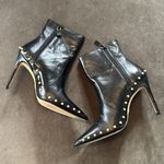 Stuart Weitzman Faux Pearl Studded Calf Leather Black Ankle Boots Zip 7.5B *READ Photo 9